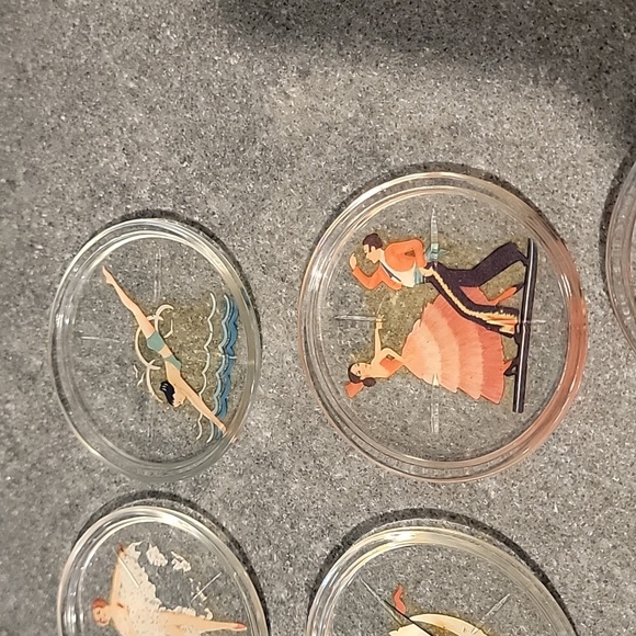 Vintage Mid Century Modern Set of 6 Glass Coasters - Picture 3 of 4